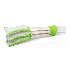 Щетка для очистки вентиляционных решеток автомобиля Ventilation Cleaning Brush (Зелёная) No Brand
