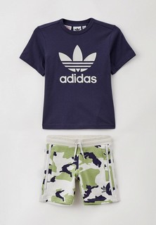 Футболка и шорты adidas Originals