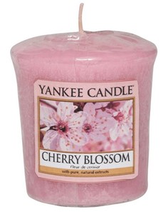 Ароматическая свеча пробная Yankee Candle Цветение вишни 1542840E