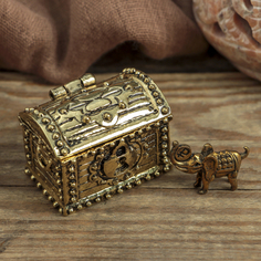 Сундук счастья с слоником удачи, 3,4 х 2,6 см Sima-Land