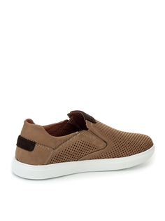 Слипоны мужские quattrocomforto 336-21MZ-026NK бежевые 43 RU