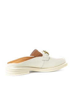 Шлепанцы женские quattrocomforto 58-21WA-301VK бежевые 38 RU