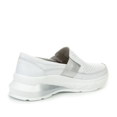 Полуботинки женские quattrocomforto 40-21WA-188VT белые 39 RU