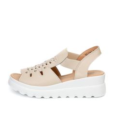 Босоножки женские quattrocomforto 12-21WA-194VS бежевые 39 RU