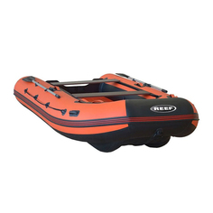 Лодка Reef Triton 4,2х1,93 м красный/черный