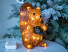 Светящаяся фигурка БЕЛЬЧОНОК С ЖЁЛУДЕМ, цветной акрил 27 см Intex