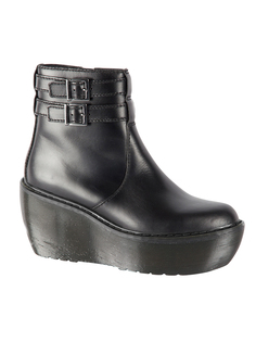 Ботильоны женские Dr. Martens 45080 черные 41 RU