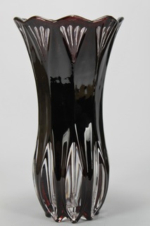 R101051 Ваза "Schonborner"20 *11 см темно красная в ПУ