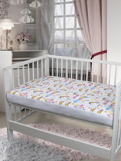 Наматрасник в детскую кроватку 60х120 непромокаемый с резинкой по всей длине "Единороги" Greenera Textile