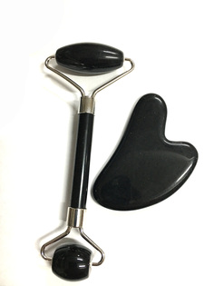 Набор OptoWeek подарочный в прозрачной коробке: массажер-роллер + Гуаша сердце