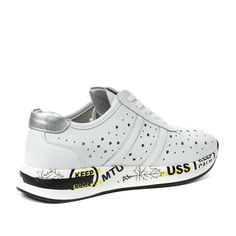 Полуботинки женские quattrocomforto 40-21WA-135VT белые 37 RU