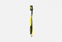 Зубная щетка 2+1, средней жесткости Colgate