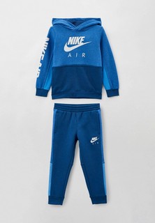 Костюм спортивный Nike