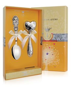 Набор детский Аргента Сердце с цветами 2 предмета погремушка, ложка Девочка