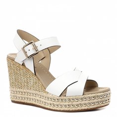 Босоножки женские Nero Giardini белые