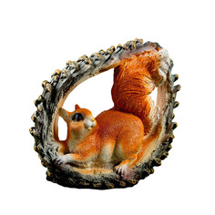 Садовая фигура "Белка в шишке" 25х20х14см 1518821 Хорошие сувениры