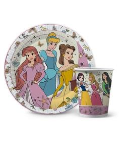 Набор одноразовой посуды ND Play Принцессы рисованные (тарелки 18 см, стаканы - по 6 шт.)