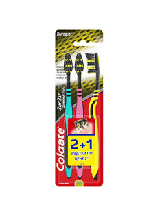 Зубная щетка Colgate ЗигЗаг Древесный уголь средней жесткости 2+1шт в ассортименте