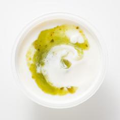 Биойогурт Самокат | фейхоа и апельсин, 2,7-3,5%, 130 г