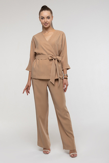 Костюм женский Петербургский Швейный Дом 1431 бежевый 52 RU