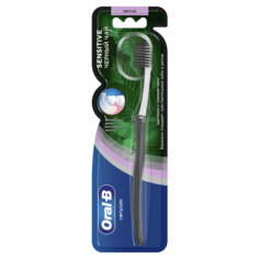 Зубная щетка Oral-B Sensitive, Черный чай, 35 soft