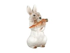 Скульптура Императорский фарфоровый завод. Заяц с морковкой.