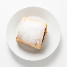 Штрудель Самокат с яблоком, 100 г