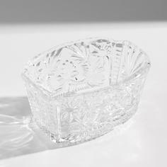 Ваза (конфетница), украшенная цветочным рельефным декором, стекло, СССР, 1950-1970 гг. Однажды