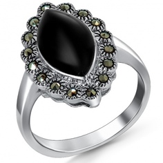 Кольцо с ониксами и марказитами из серебра Silver wings 210012-267-39 17,5