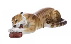 Статуэтка "Тигр с мясом", роспись, фарфор, ЛФЗ, скульптор Б.Я.Воробьев, СССР, 1936-1949гг. Однажды