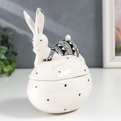 Шкатулка керамика "Зайчик в узорчатом костюмчике" 12х9х15 см No Brand