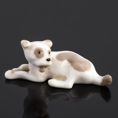 Статуэтка миниатюрная "Собачка", фарфор, роспись, ЛФЗ, СССР, 1970-1990 гг. Однажды