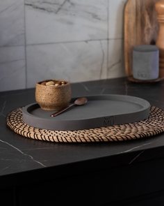 Поднос декоративный кухонный MUSKO HOME Lora Xl, 30x20 см, бетон, черный матовый