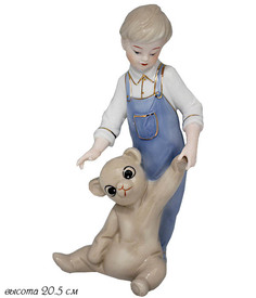 Статуэтка Мальчик с мишкой 20,5см. в подарочной упаковке Фарфор 207-068 118-207-068 Lenardi