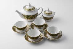 Сервиз чайный с растительным орнаментом на 4 персоны, фарфор, золочение,Китай,1990-2010гг. Однажды