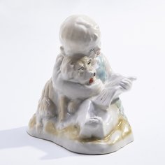 Статуэтка "Девочка с собакой", фарфор, роспись, Артель "Керамик", СССР, 1950-1956 гг. Однажды