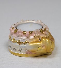 15857 Фигурка гипсовая "Собака с тортом" зол. No Brand