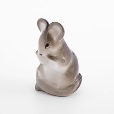 Статуэтка "Мышонок", фарфор, роспись, ЛФЗ, СССР, 1986-1991 гг. Однажды