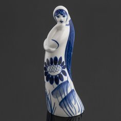 Статуэтка, Raritetus, "Девушка с косой", фарфор, роспись, Гжель, СССР, 1970-1990 гг. Однажды