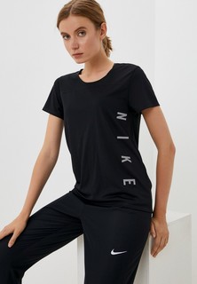 Футболка спортивная Nike