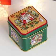 Шкатулка металл квадрат "Дед Мороз в окошке" 7,7х7,7х6,3 см No Brand