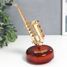 Шкатулка музыкальная механическая "Саксофон" 9,5х9,5х20 см No Brand
