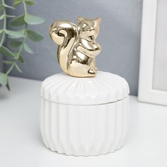 Шкатулка керамика "Золотая белочка" белый рельеф 12х8,2х8,2 см No Brand