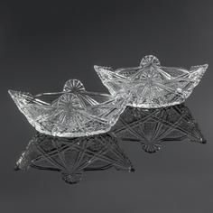 Набор из двух ваз конфетниц в форме ладьи, декорированных в технике алмазной грани Однажды