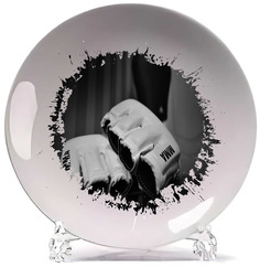 Тарелка CoolPodarok Смешаные единоборства ММА Борьба Белые перчатки