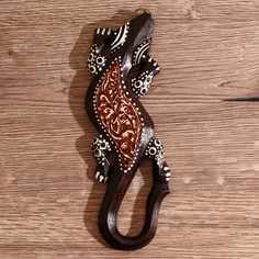 Панно дерево Геккон с пятнистыми лапками 0,5х7,5х20 см No Brand