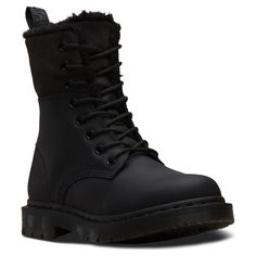 Ботинки женские Dr.Martens 24015001 черные 36 EU
