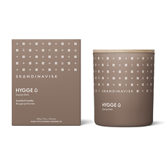 Свеча ароматическая hygge с крышкой, 200 г (новая) S K A N D I N A V I S K FD-SK20109 Skandinavisk