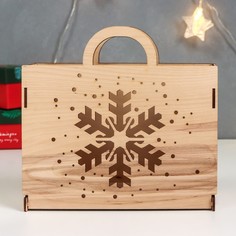 Шкатулка "Чемоданчик: Снежинка" 20,5х8х18,5 см No Brand