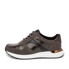 Кроссовки женские quattrocomforto 40-22WA-023VT коричневые 40 RU